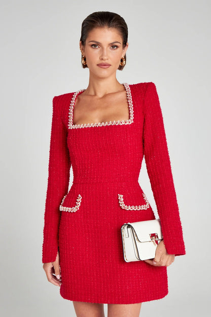 Robe Élégance Perlée – L’intemporel qui fait sensation