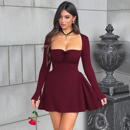 Robe Décolleté Élégant